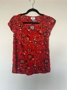 Old Navy Red Floral Tie Front Blouse